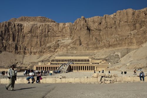 valley of the kings deir el-bahri egypt