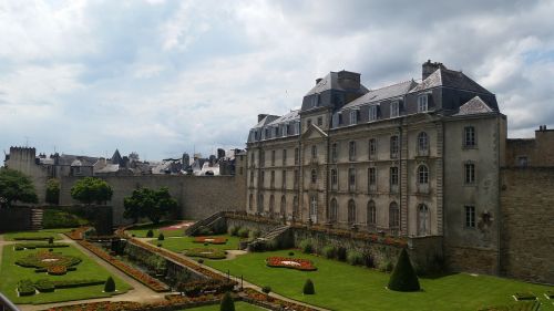 vannes chateau france