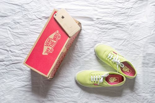 vans shoes apple