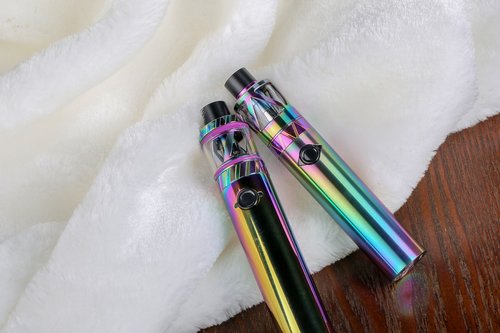 vape  electronic cigarette  uwell