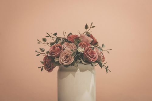 vase bouquet flowers