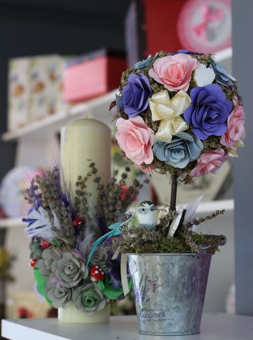 vase flower decoration
