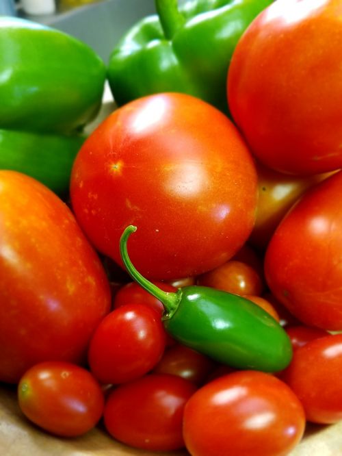 vegetables tomato pepper