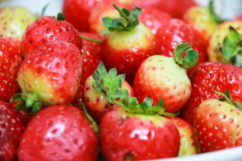 vegetables fruit strawberries