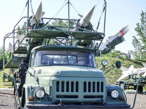 vehicle weapon military