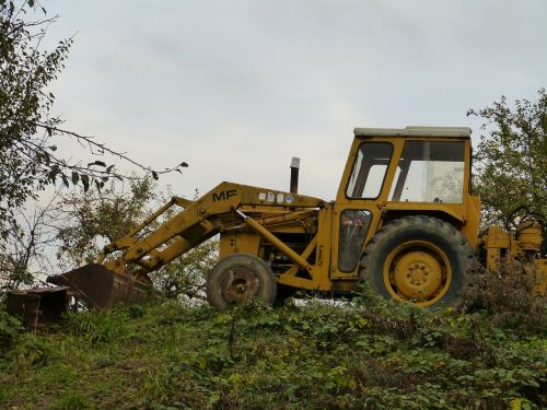 vehicle excavators site