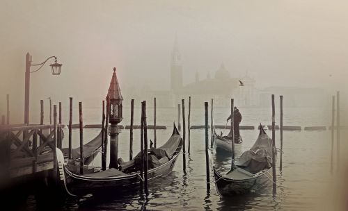 venice italy gondola