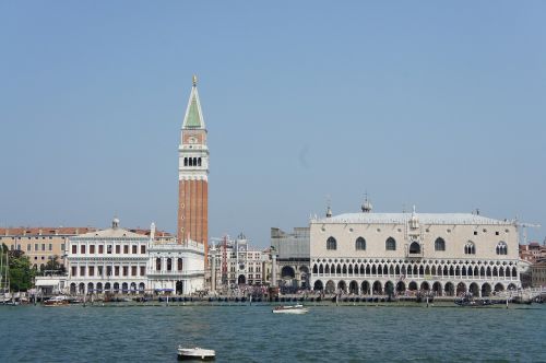 venice the palace sea