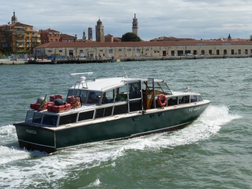 venice channel boat