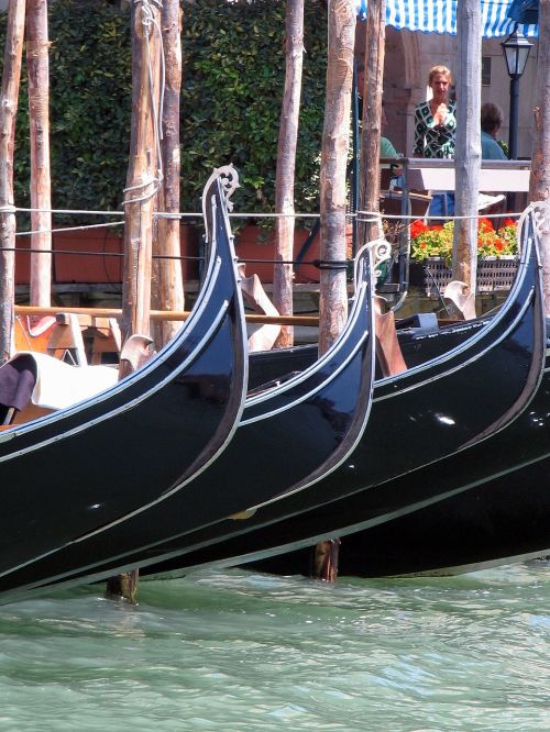 venice italy gondola