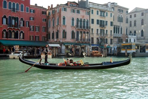 venice italy gondola