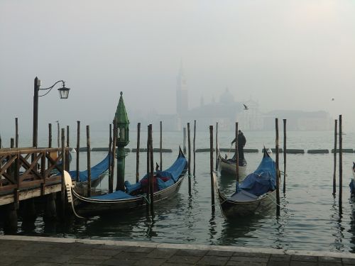 venice italy fog