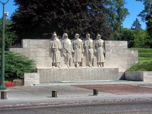 verdun france war memorial