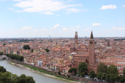 verona  italy  architecture