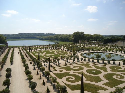 versailles palace garden