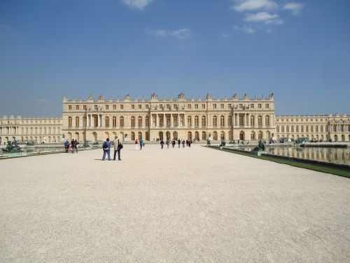 versailles palace tourism