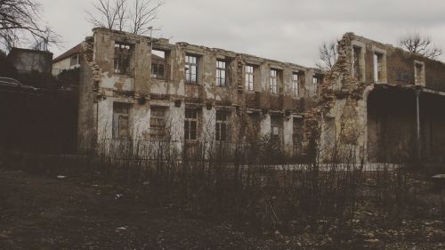 vesoul landscape ruins