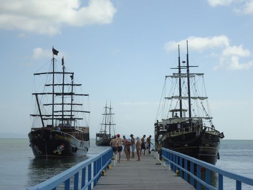 vessels beach brazil