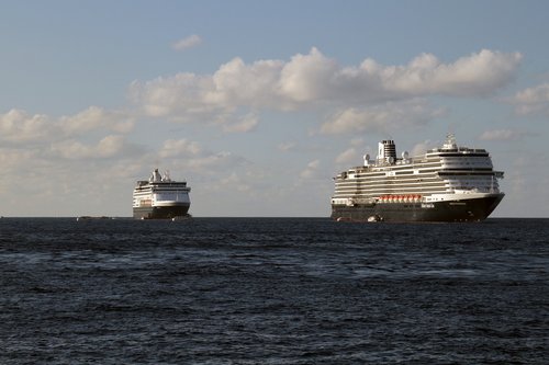 vessels  ship  cruises