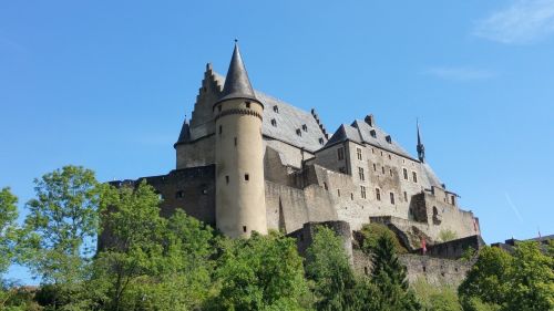 vianden castle luxembourg