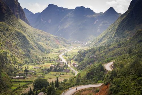 vietnam mountains valley