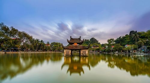 vietnam temple pagoda