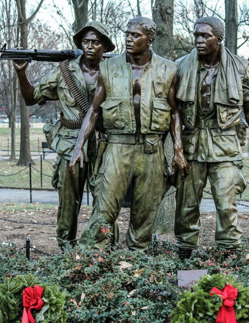 vietnam soldier's memorial washington dc bronze