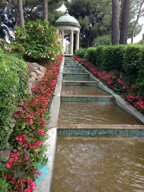 villa rothschild garden park