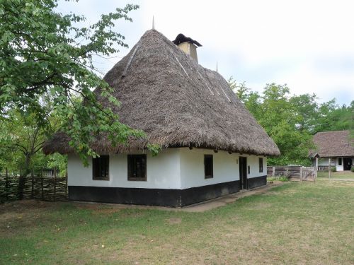 village house folk architect