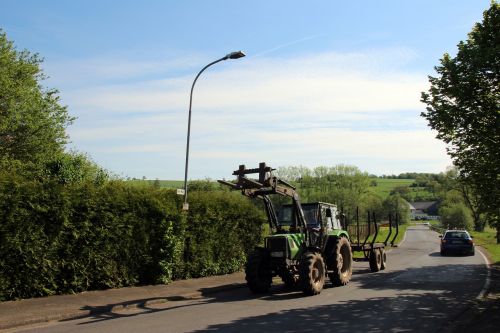 village tractor idyll