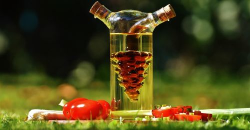 vinegar oil tomatoes