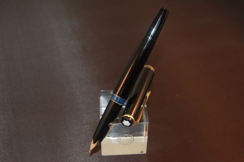 fountain-pen pen write