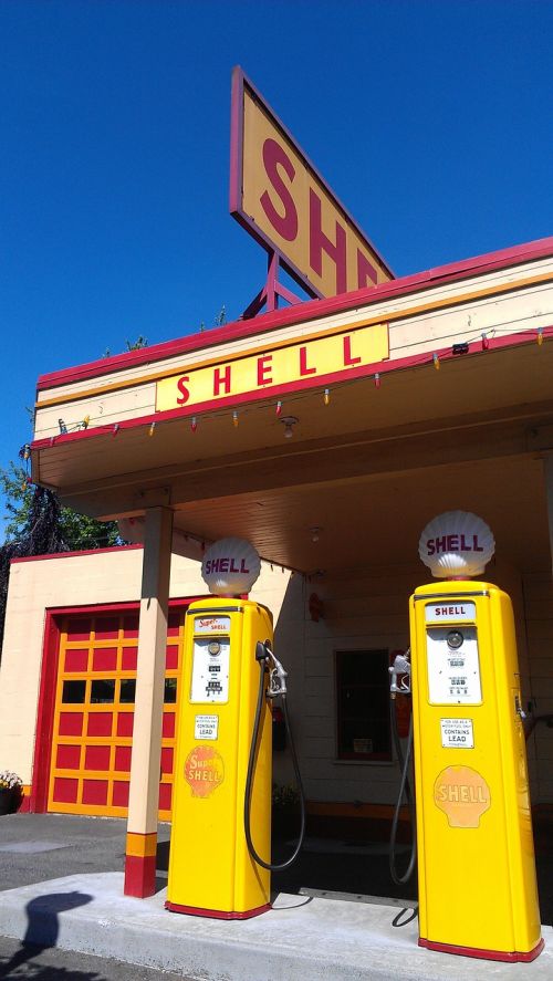 vintage shell gas station