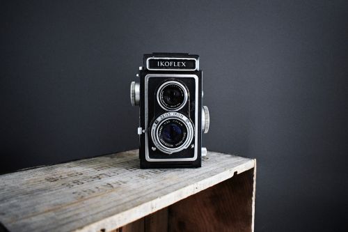 vintage camera wooden crate