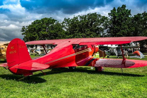 vintage  biplane  airplane