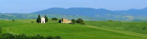 vitaleta tuscany landscape