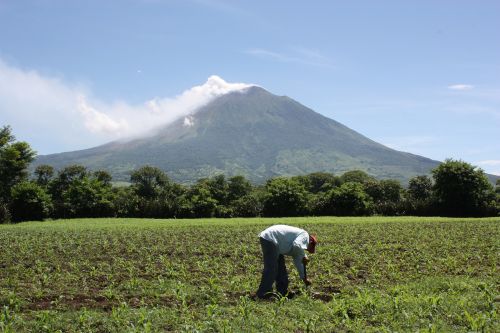 volcan chaparrastique san miguel el salvador