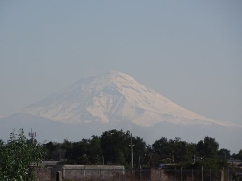 volcano snow mexico