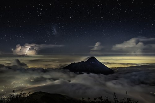 volcano  merapi  starry sky