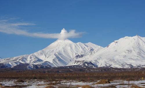 volcanoes mountains winter