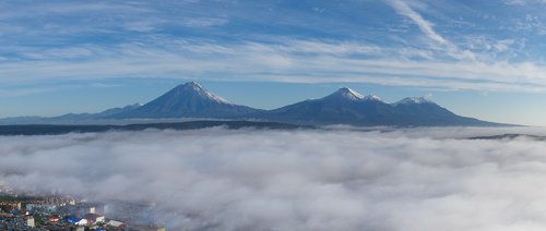 volcanoes  mountains  fog