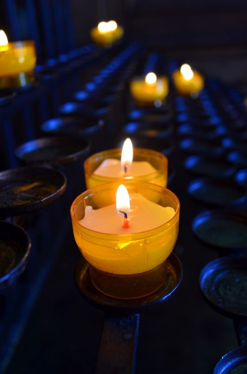 votive light church candle