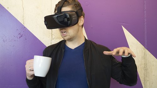 vr  virtual reality  man