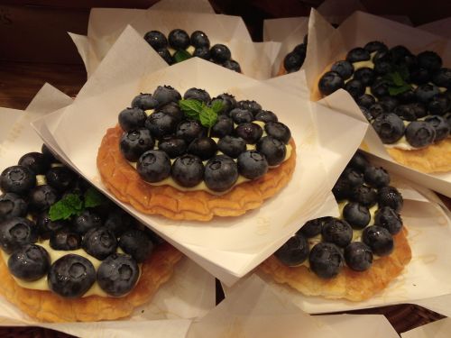 waffle blueberry fresh