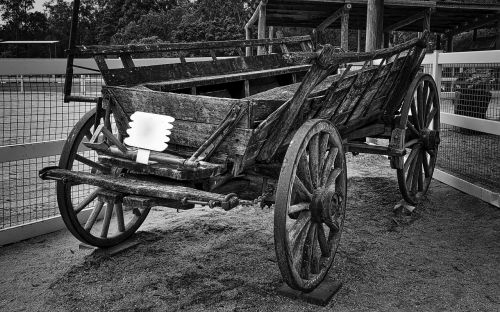 wagon vintage wooden