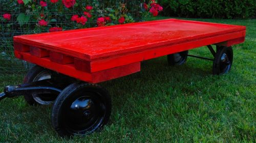 wagon red wood