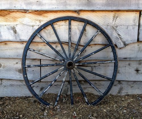 wagon wheel western rustic