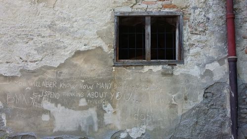 wall window the inscriptions