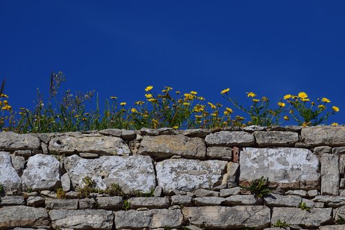 wall  sky  stone