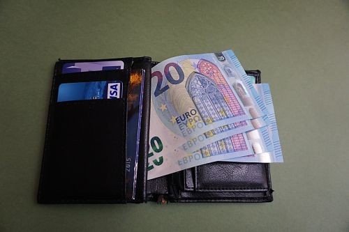 wallet money tickets